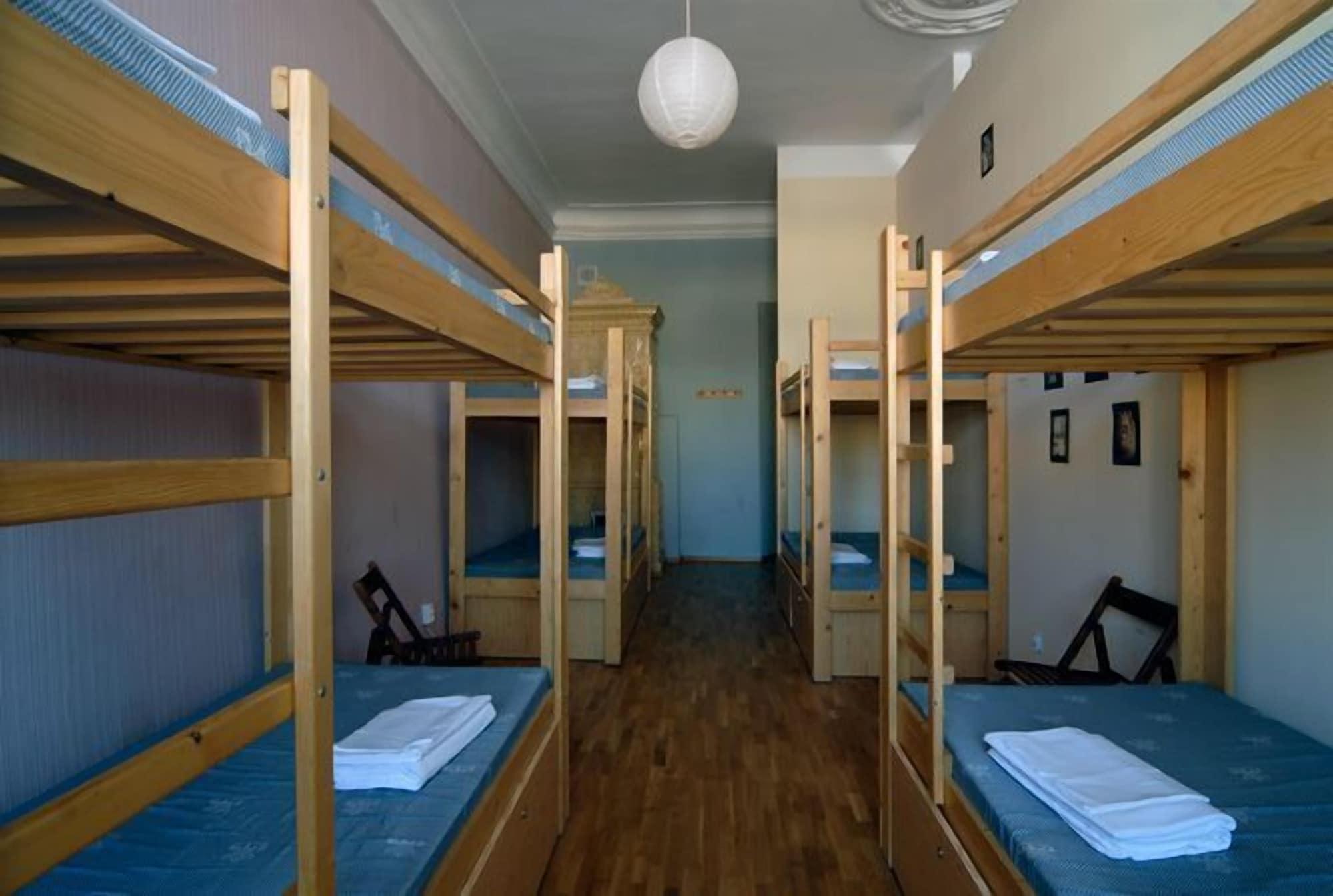 Hostel Rynek 7 Краків Екстер'єр фото
