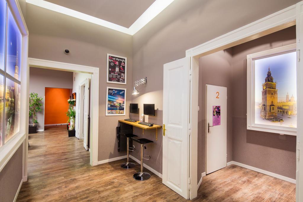 Hostel Rynek 7 Краків Екстер'єр фото