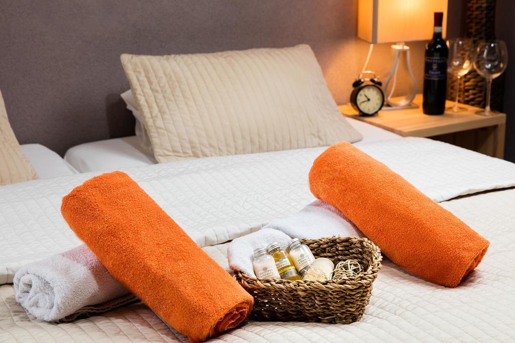 Hostel Rynek 7 Краків Екстер'єр фото