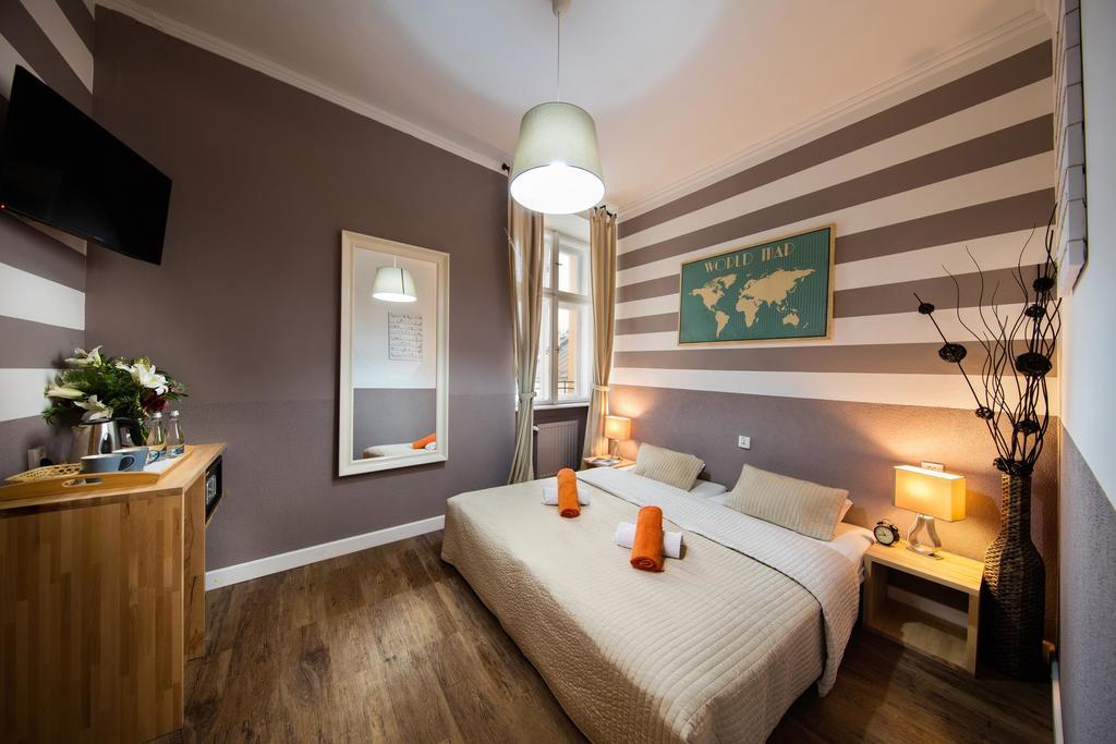 Hostel Rynek 7 Краків Екстер'єр фото