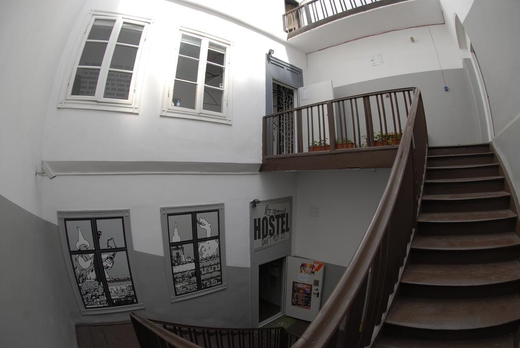 Hostel Rynek 7 Краків Екстер'єр фото